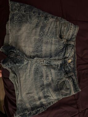 Women’s Blue Washed Denim Shorts - Casual Summer Style High Rise